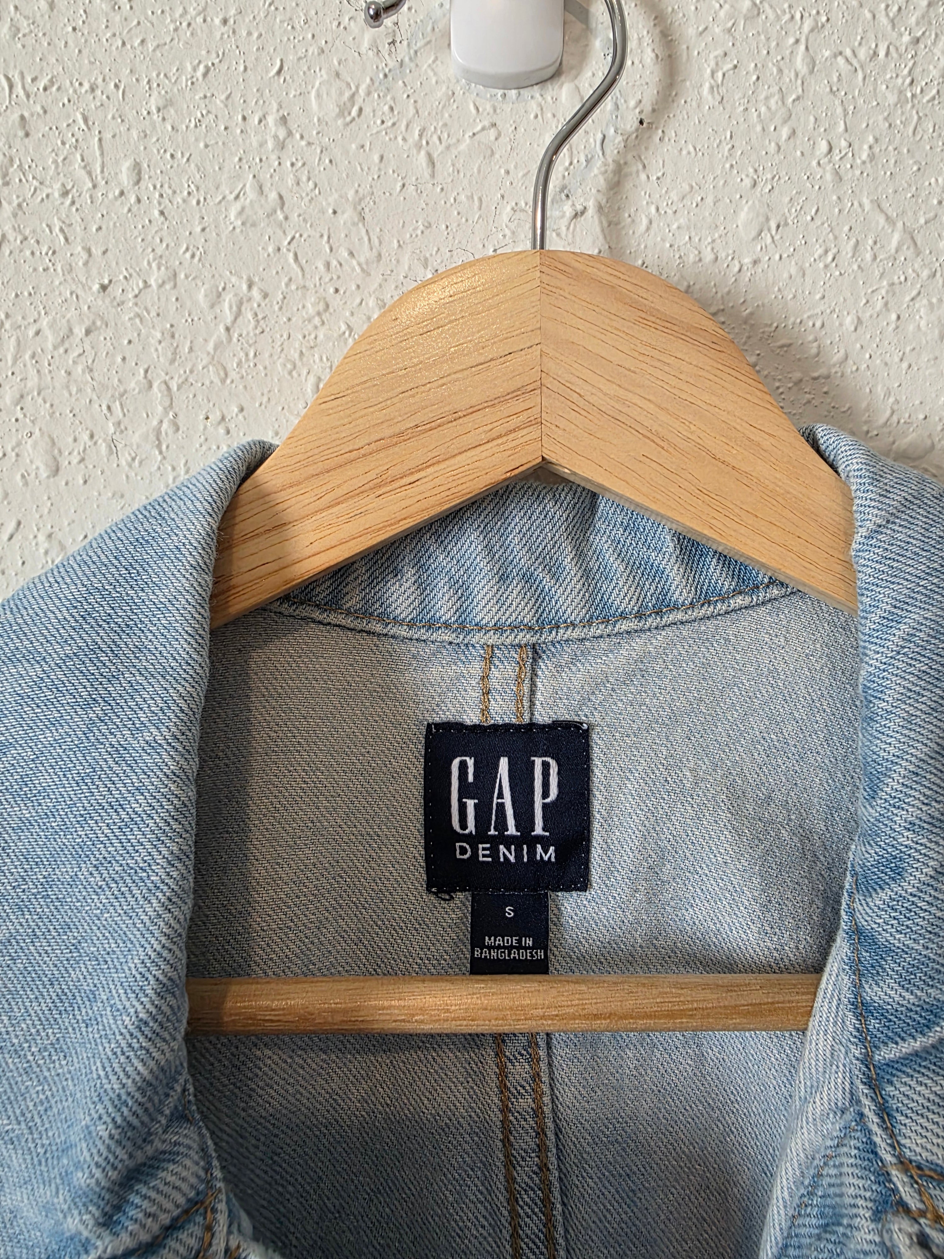 Gap Light Wash Denim Jacket (S)