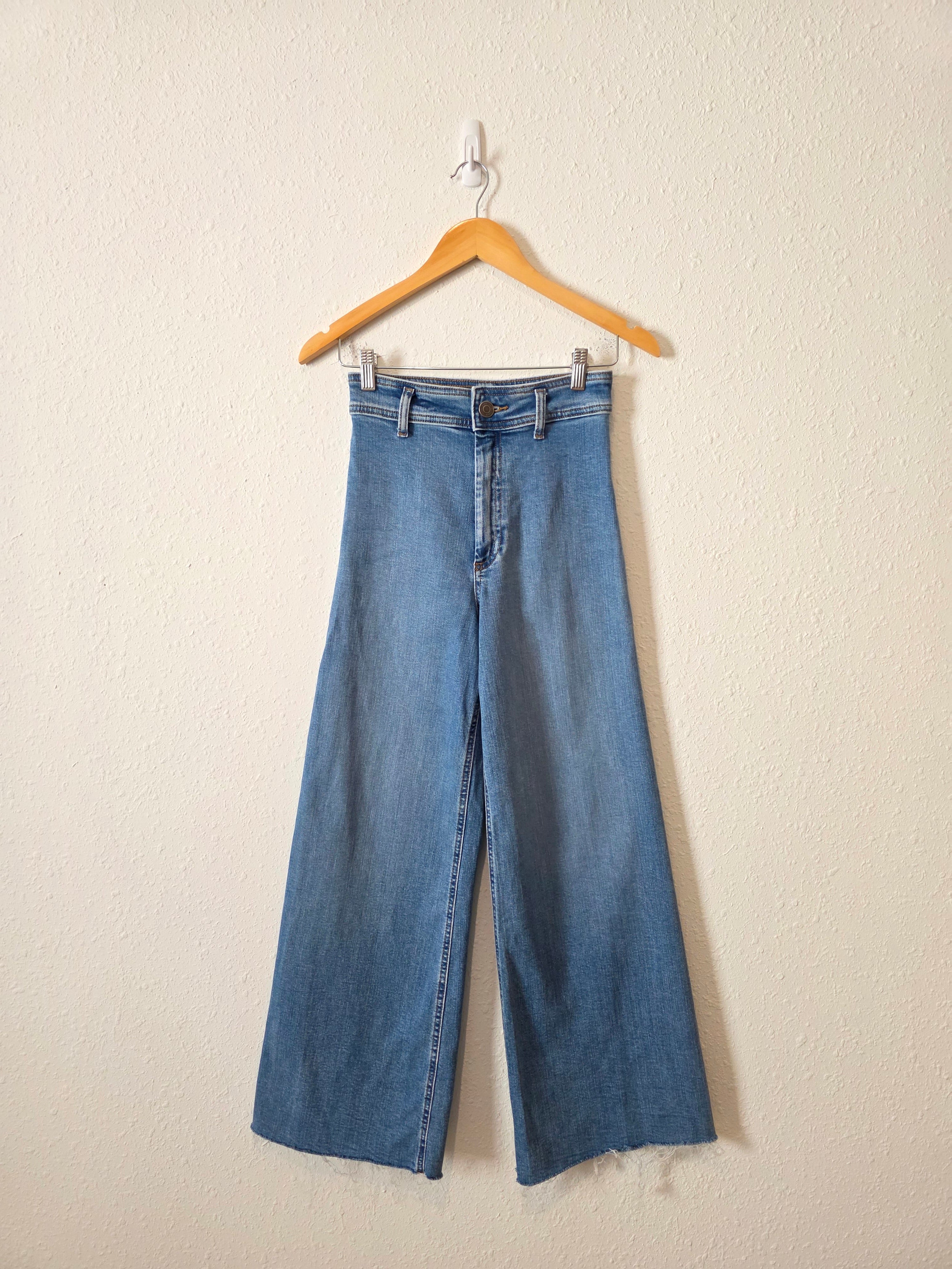 Zara High Rise Wide Leg Jeans (2)