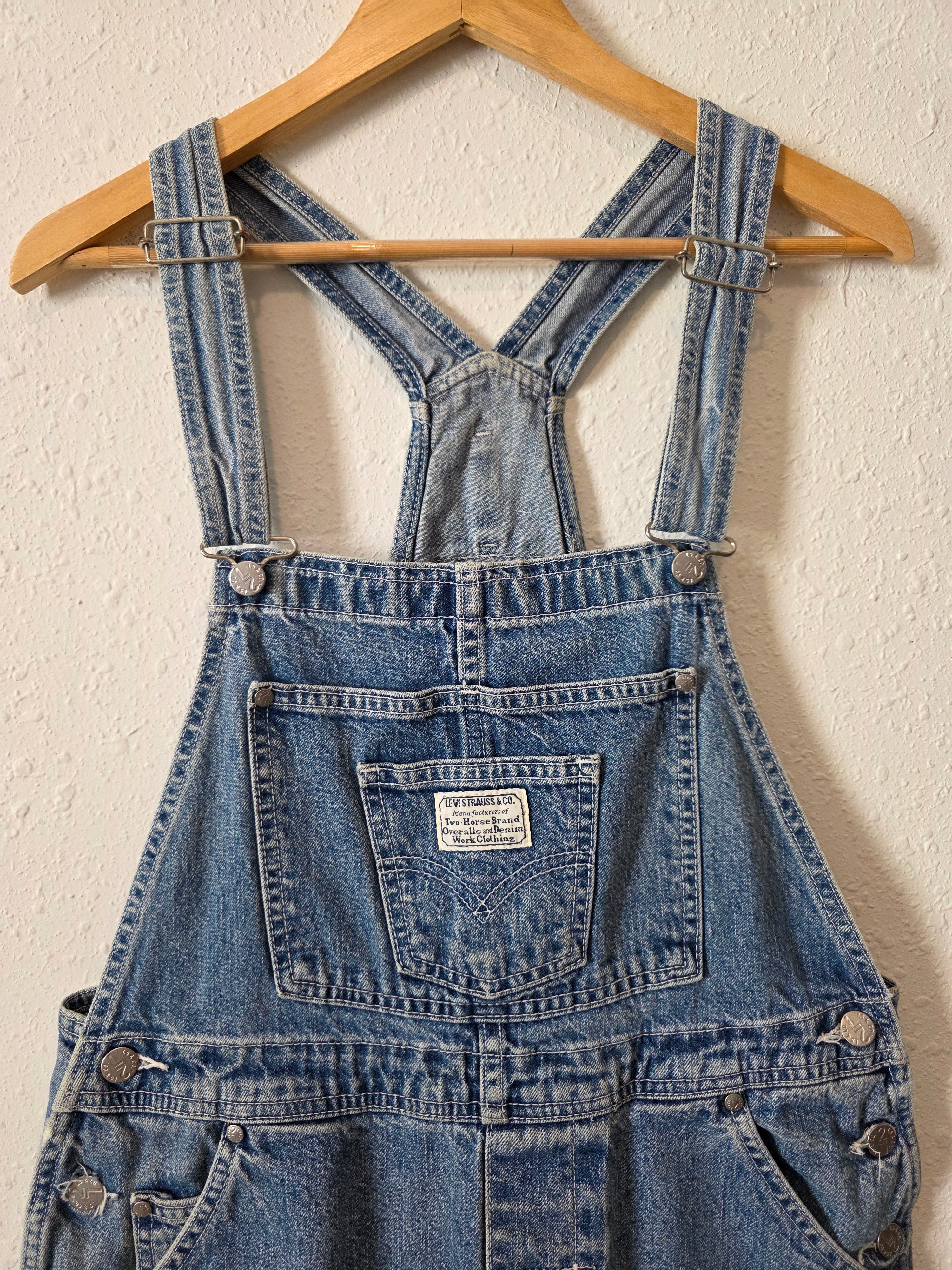 Vintage Levi's 90s Denim Shortalls (L)