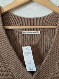 NEW Abercrombie Sweater Vest (M)