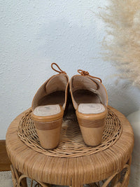 Vintage J.Jill Leather Clogs (9)