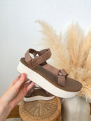 Teva Neutral Platform Sandals (7)
