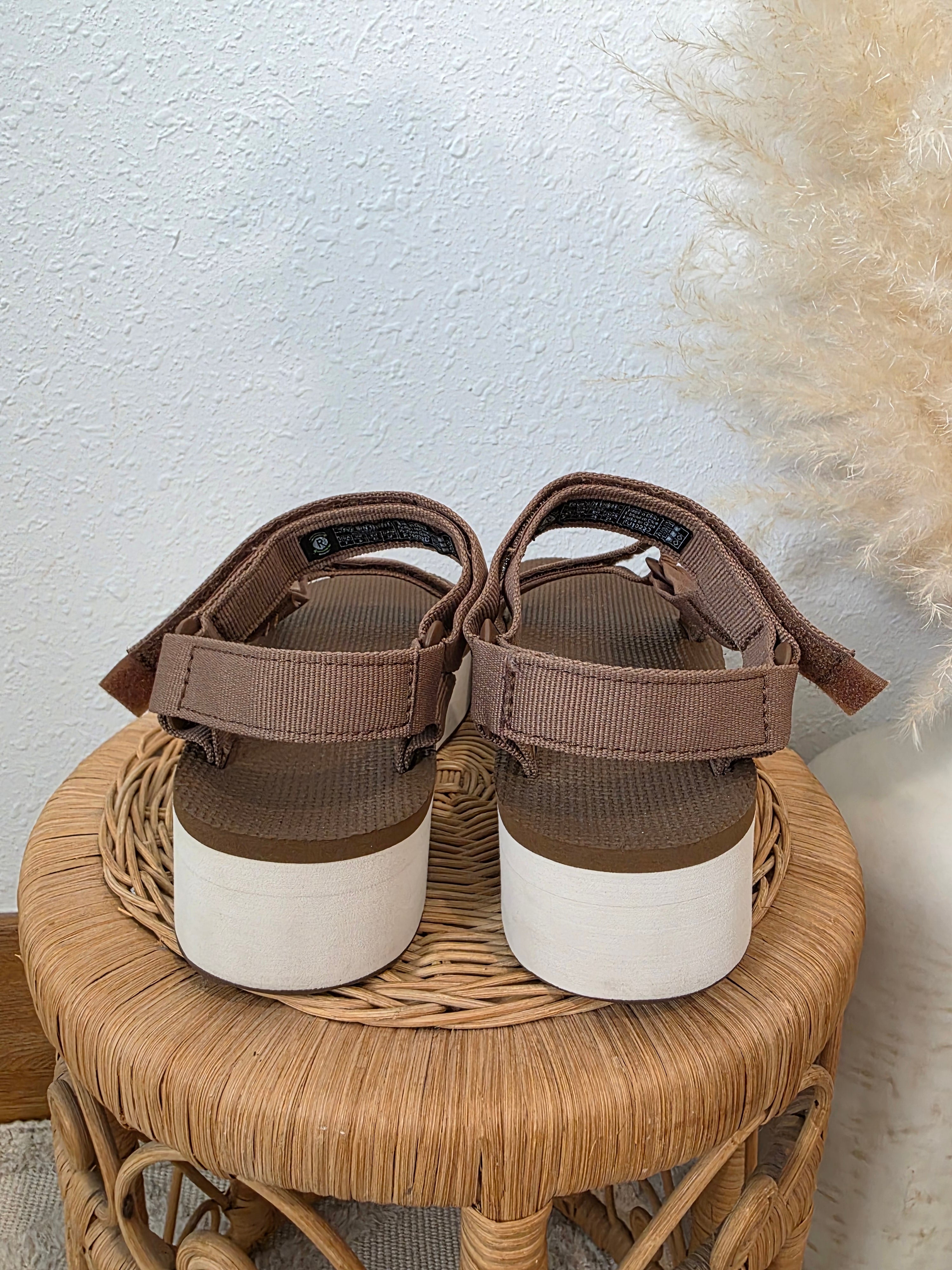 Teva Neutral Platform Sandals (7)
