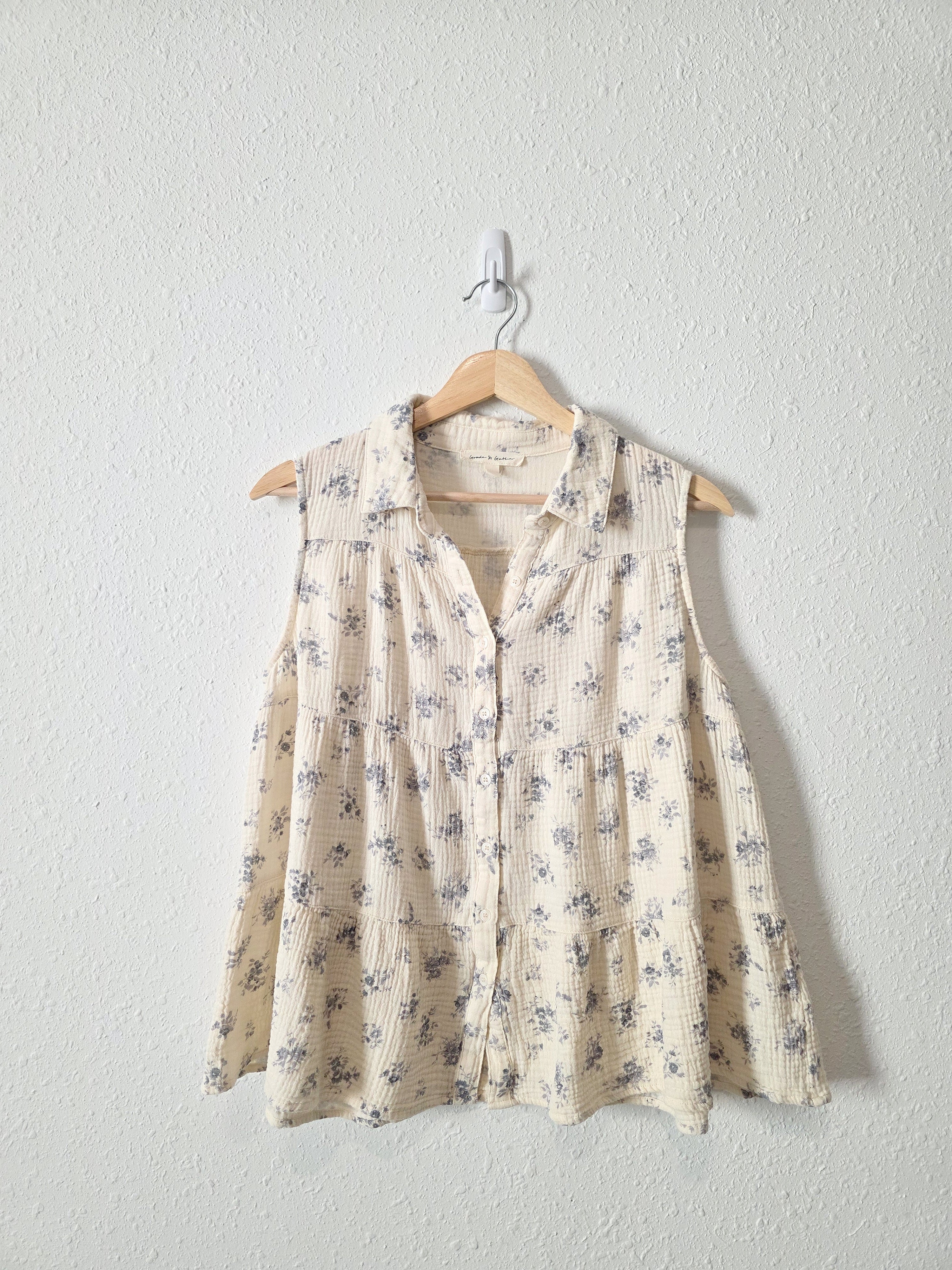 Grade & Gather Cottage Floral Top (S)