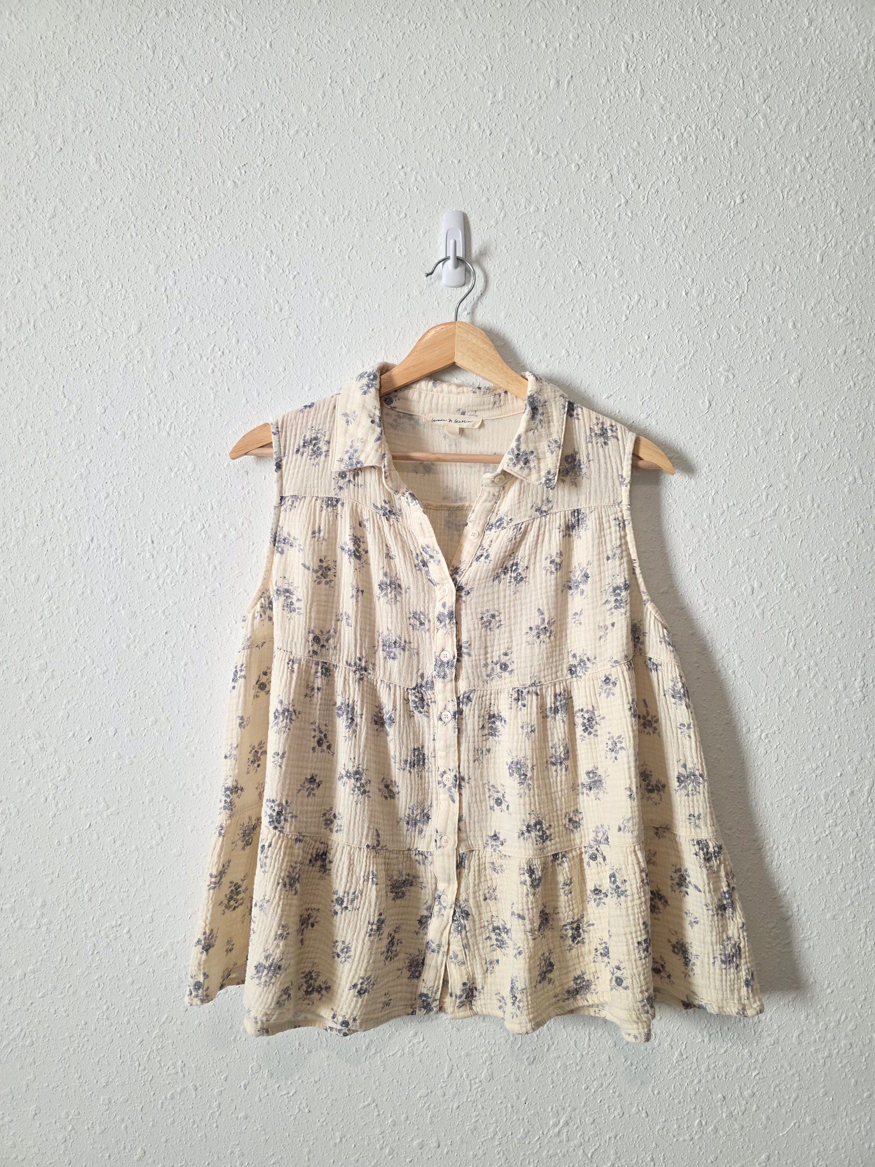 Grade & Gather Cottage Floral Top (S)