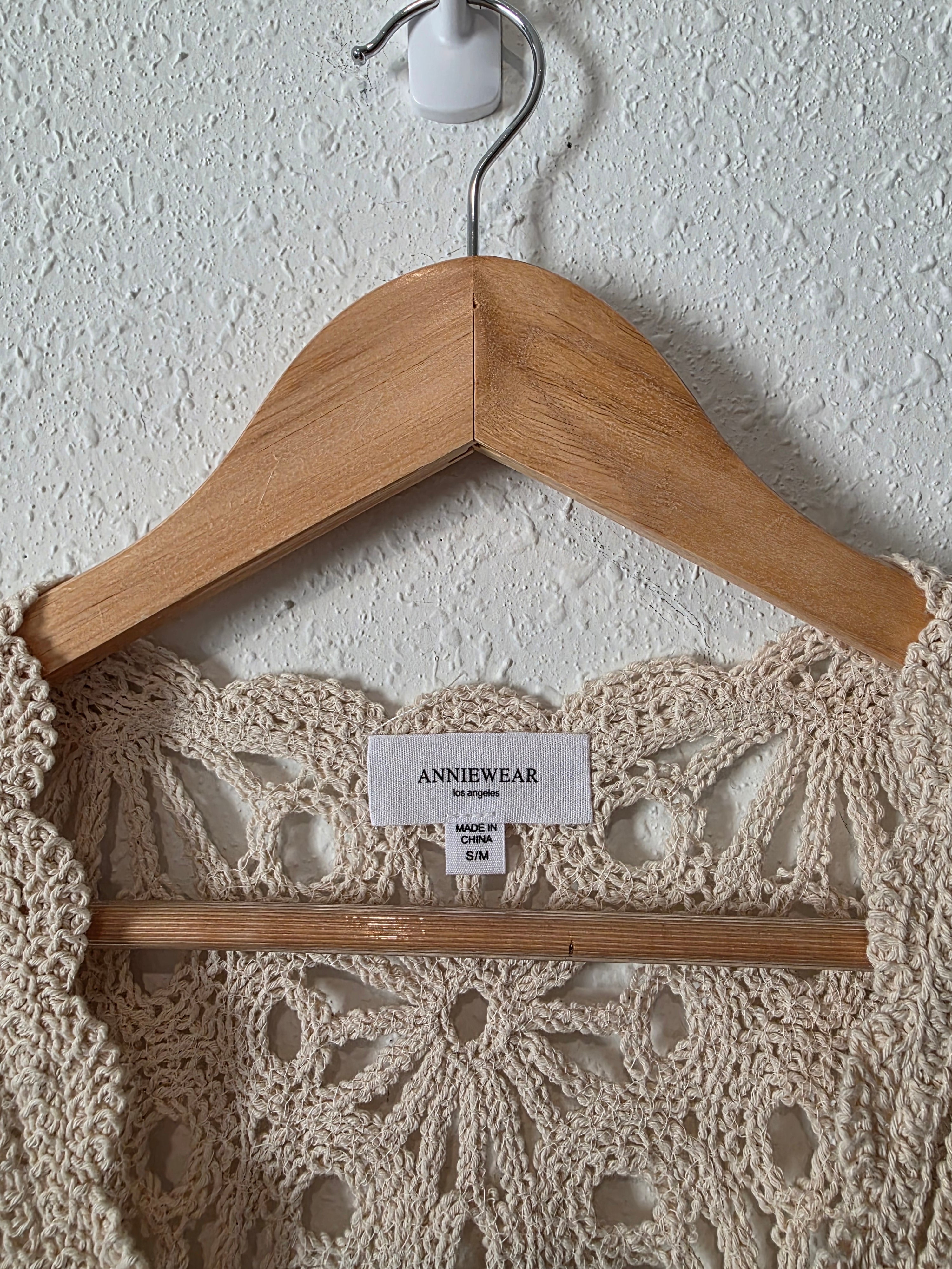 Anniewear Floral Crochet Top (S/M)