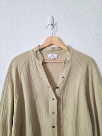 Light Green Cotton Gauze Button Up (M)