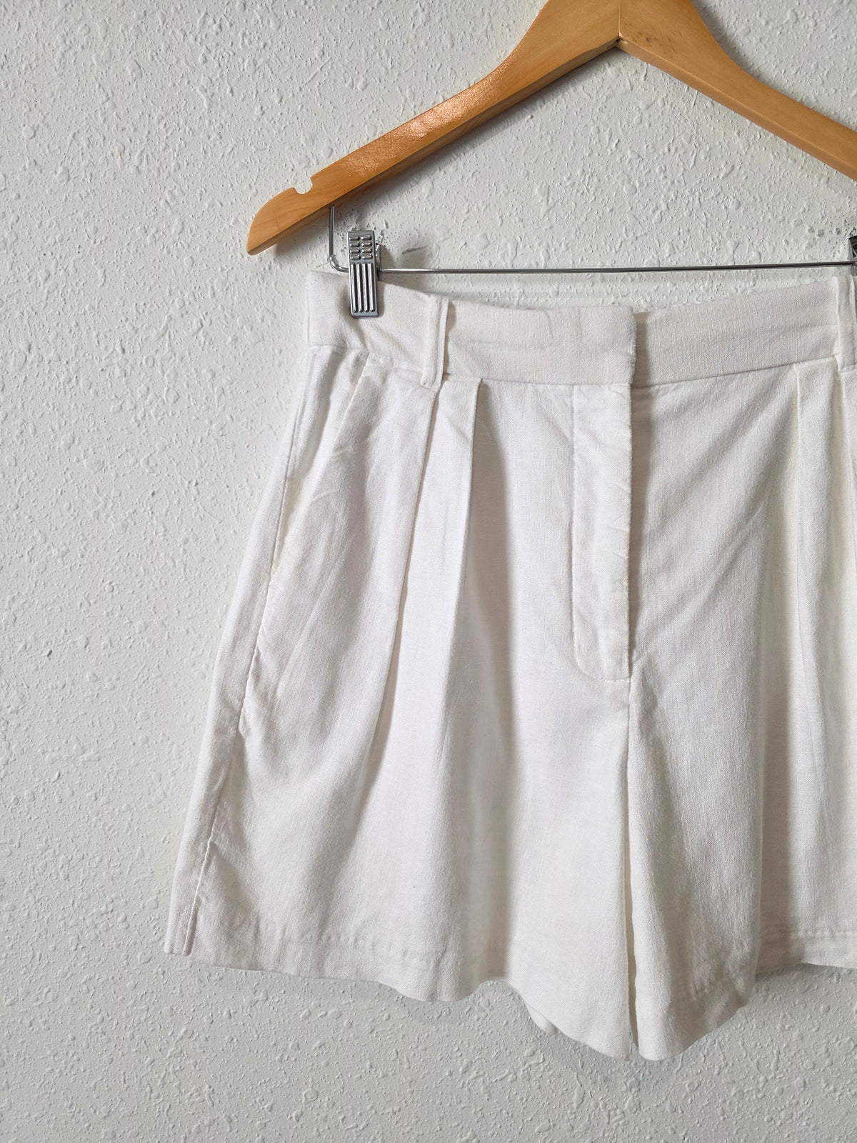 Abercrombie Linen Cotton Blend Shorts (M)