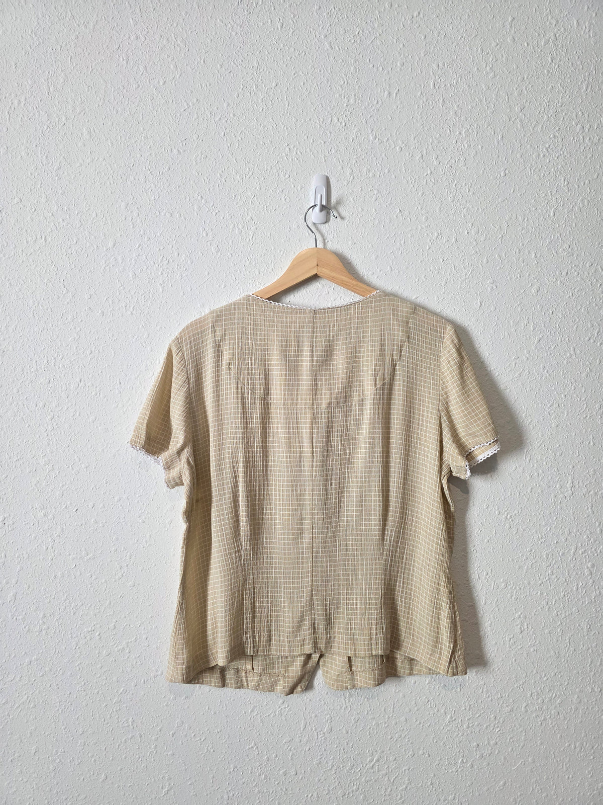 Vintage Checkered Button Front Top (L)