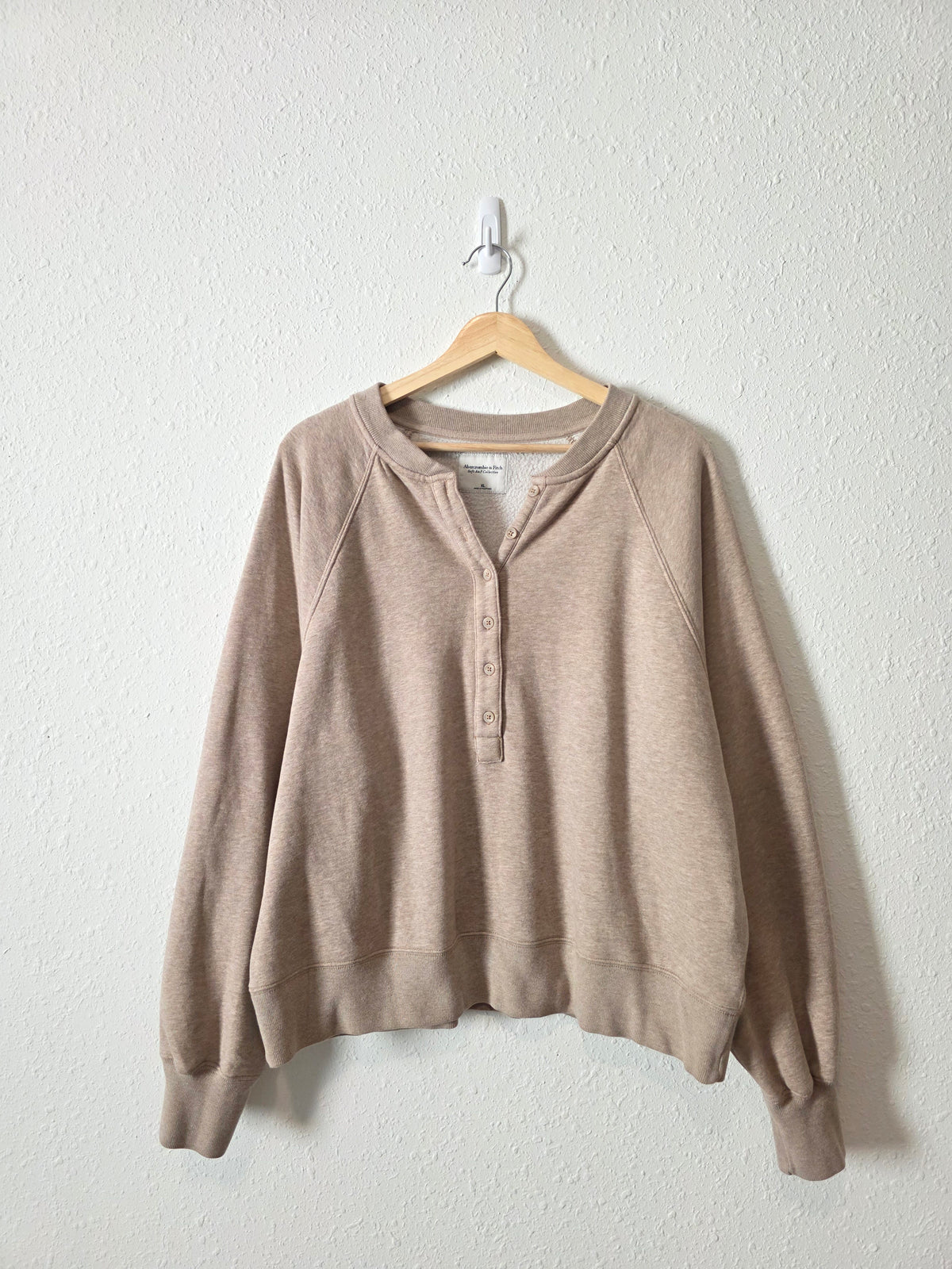 Abercrombie Oversized Henley Sweatshirt (XL)