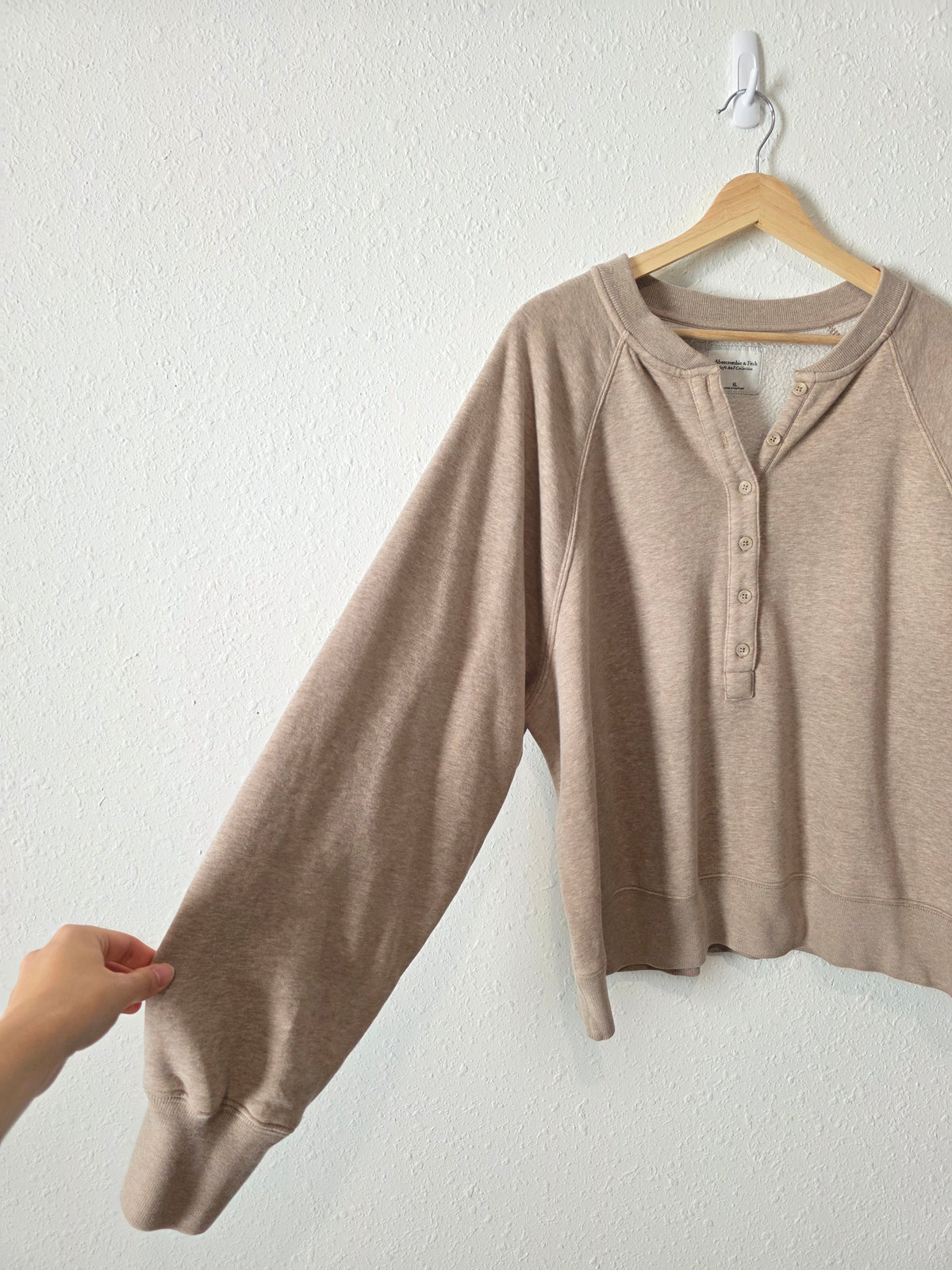 Abercrombie Oversized Henley Sweatshirt (XL)