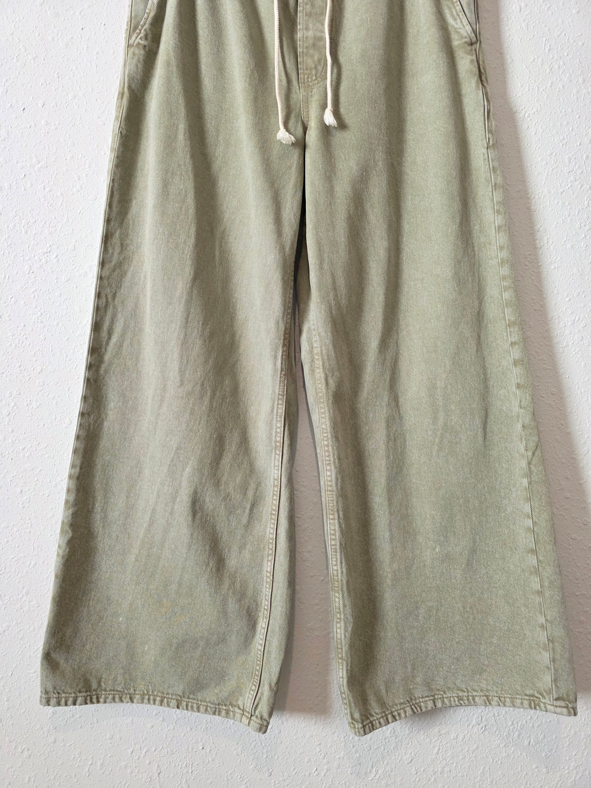 Gap Superlight Wide Leg Easy Jeans (L)