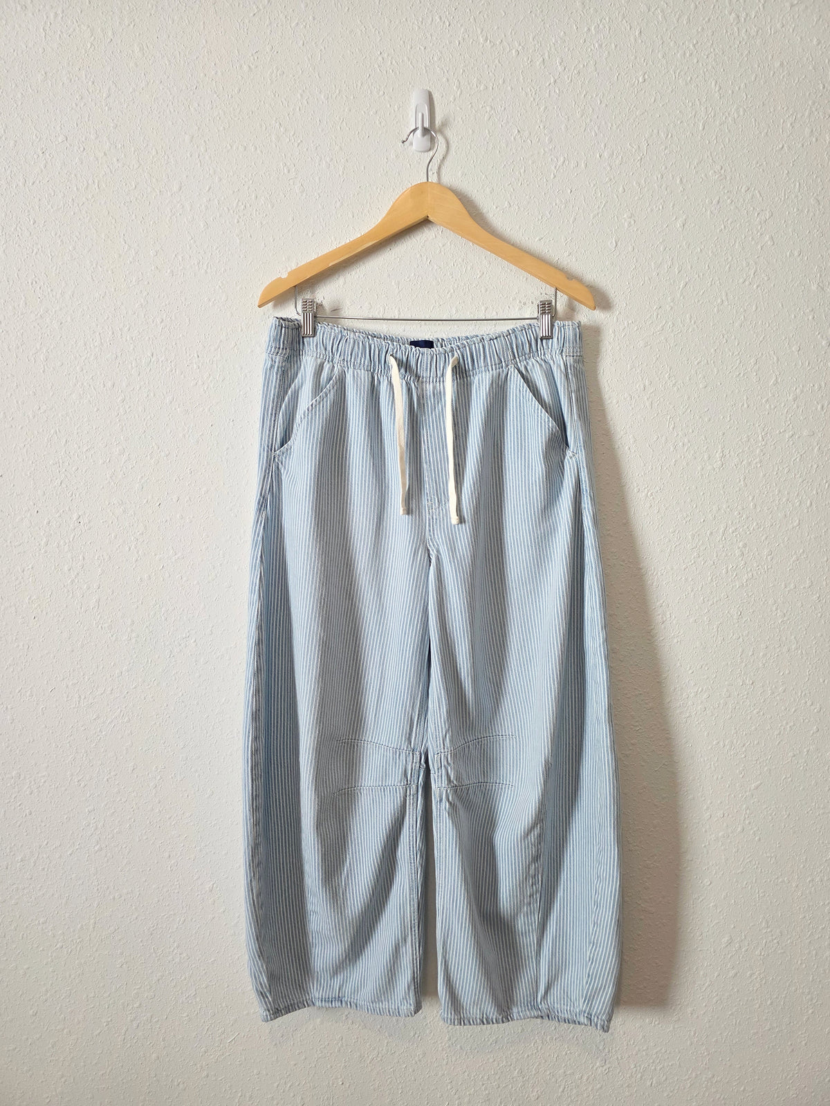 Gap Striped Horseshoe Easy Jeans (XS)