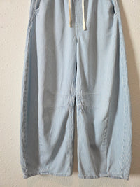 Gap Striped Horseshoe Easy Jeans (XS)