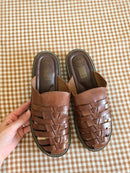 Vintage Leather Fisherman Mules (10)