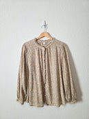 Dainty Floral Button Up Top (M)