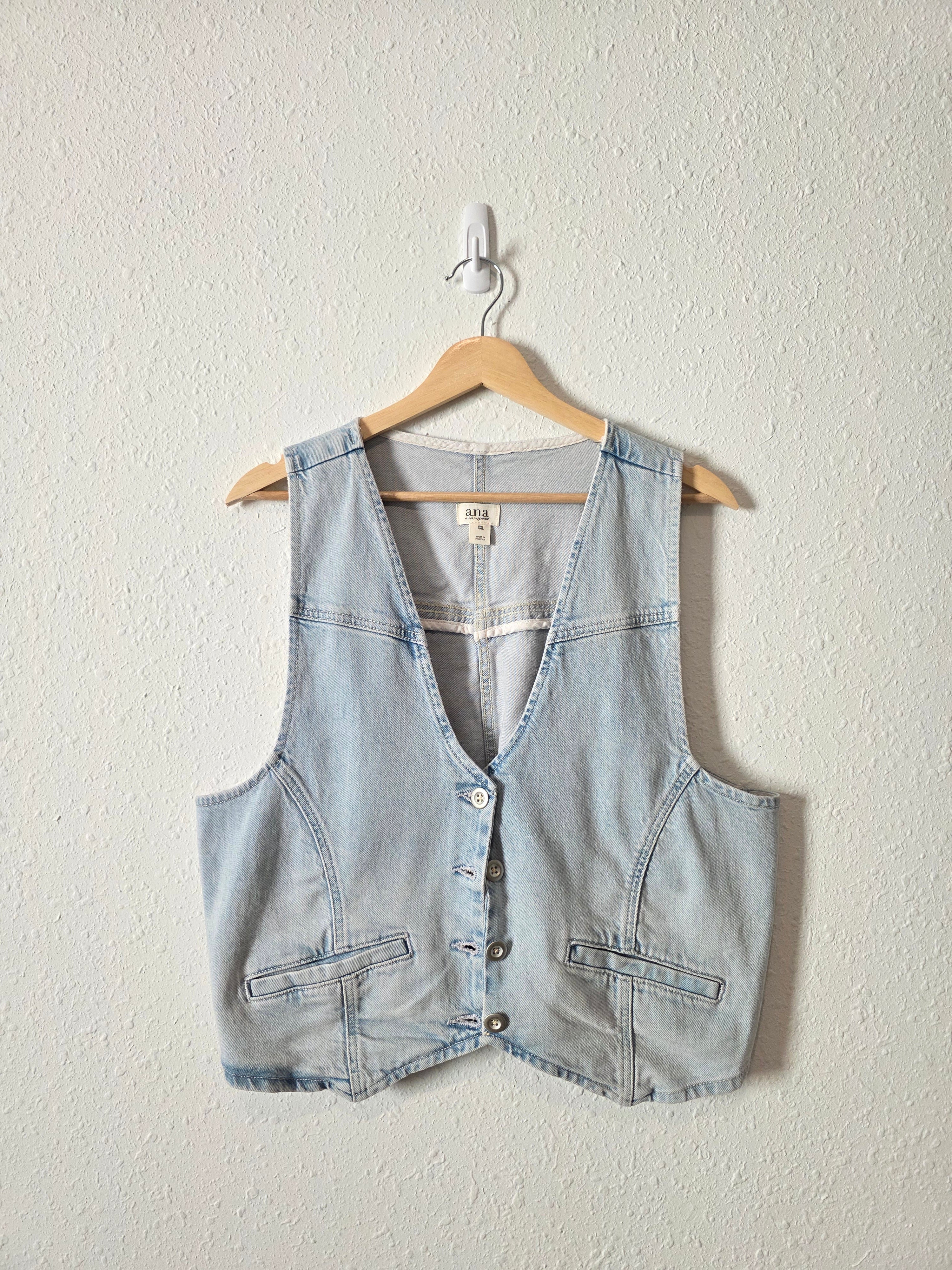 Button Front Denim Vest (XXL)