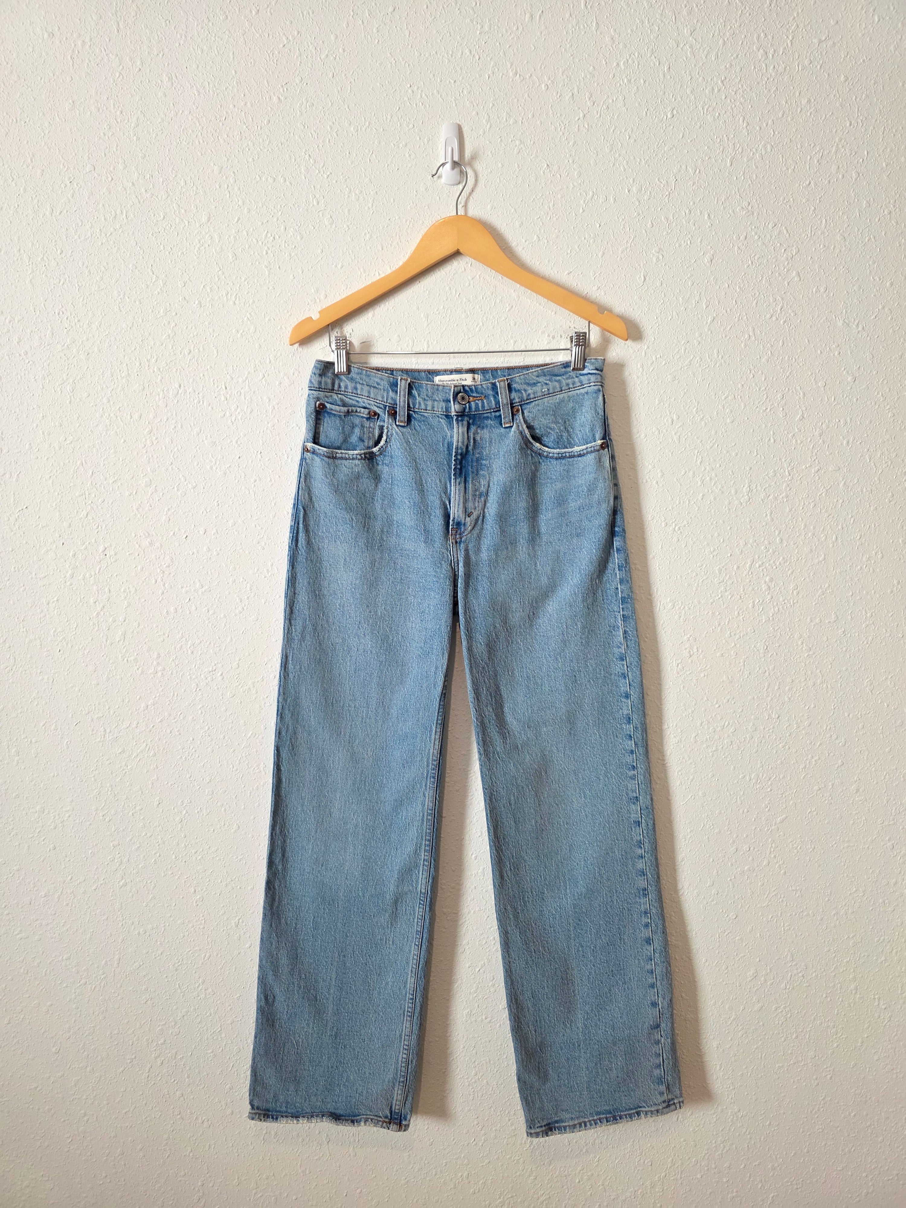 Abercrombie 90s Relaxed Jeans (28)
