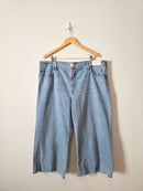 NEW Abercrombie Wide Leg Crop Jeans (35 short)