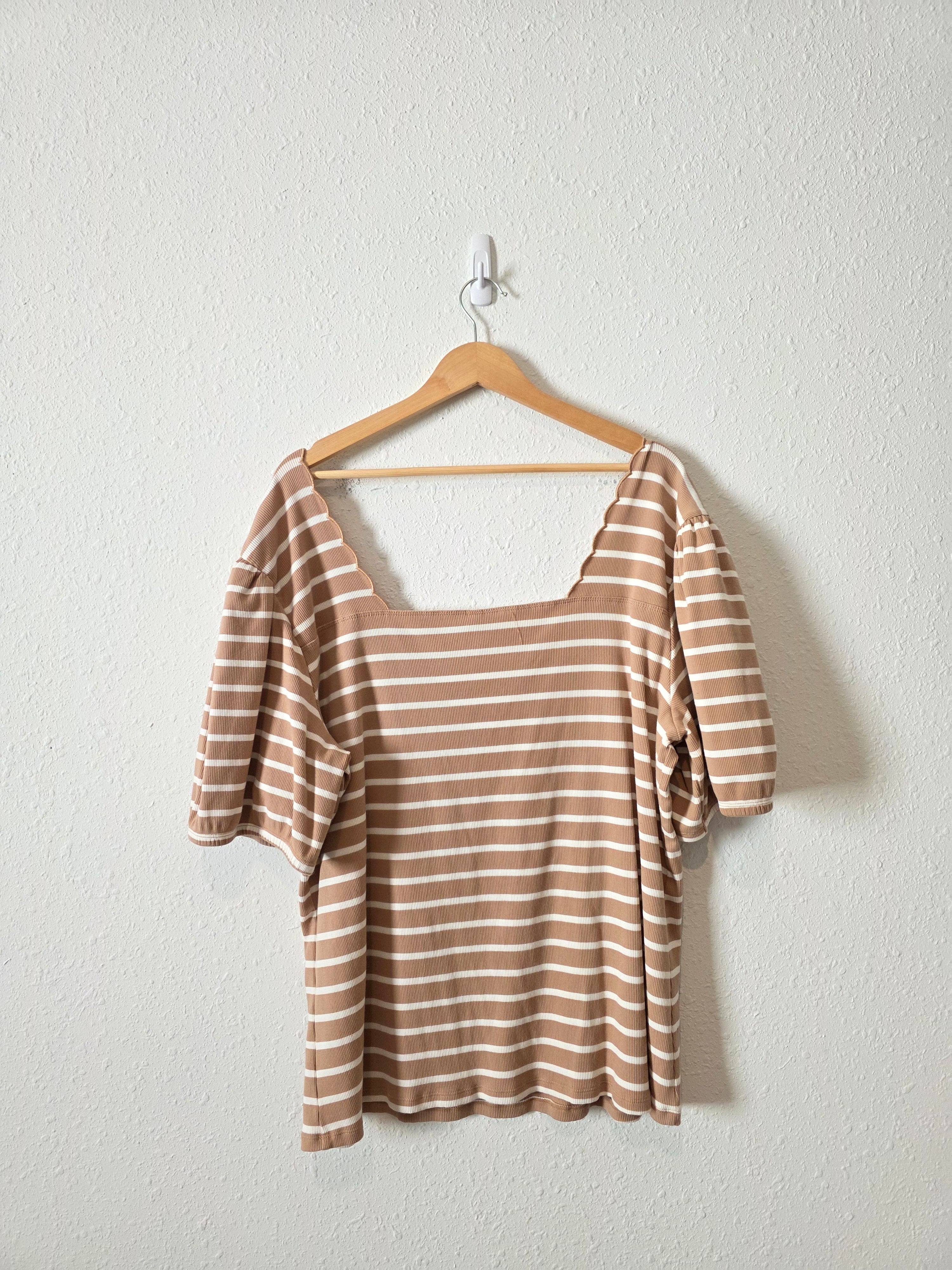Striped Squareneck Puff Sleeve Top (4X)