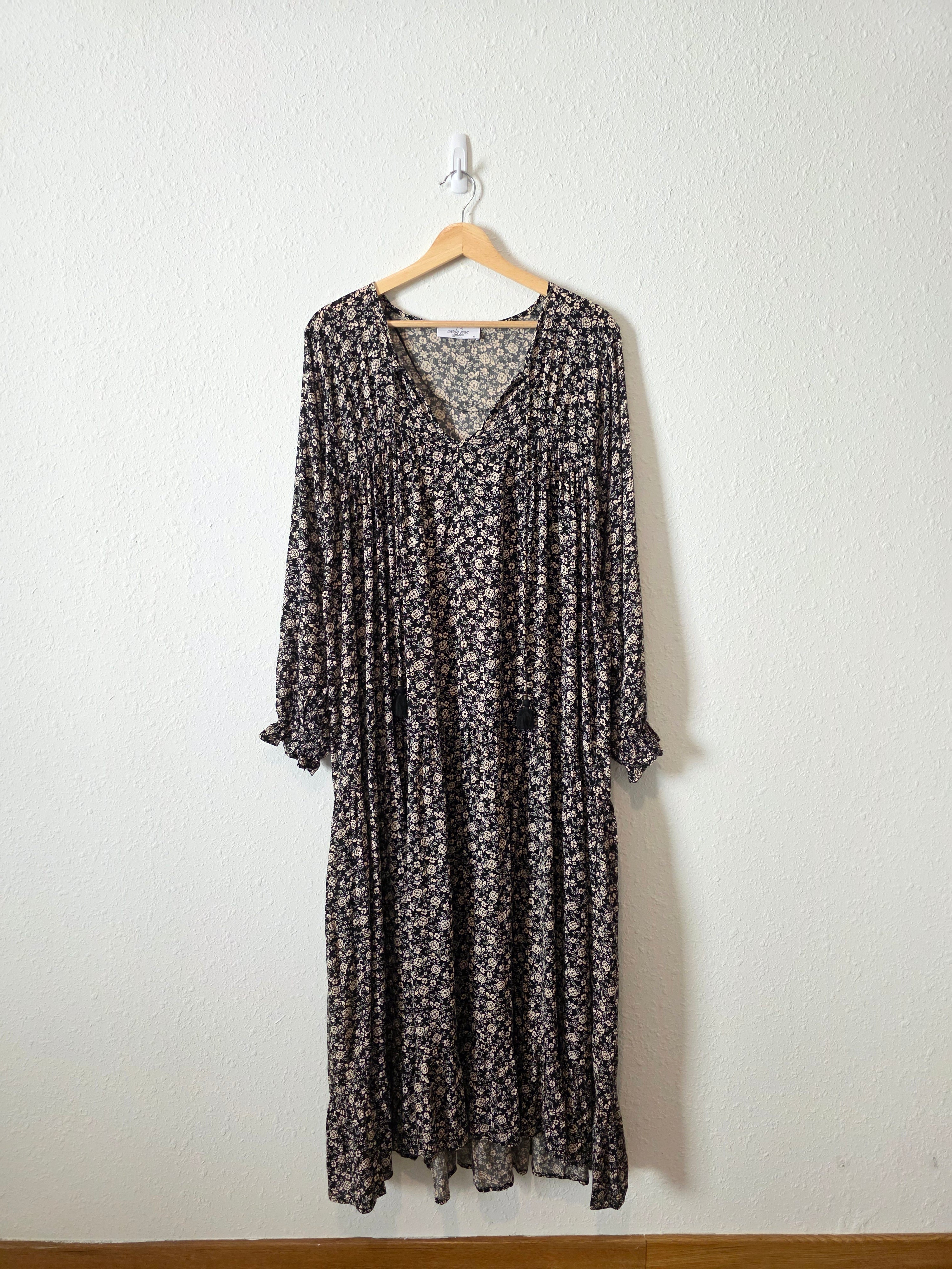 Carly Jean Floral Maxi Dress (XS)
