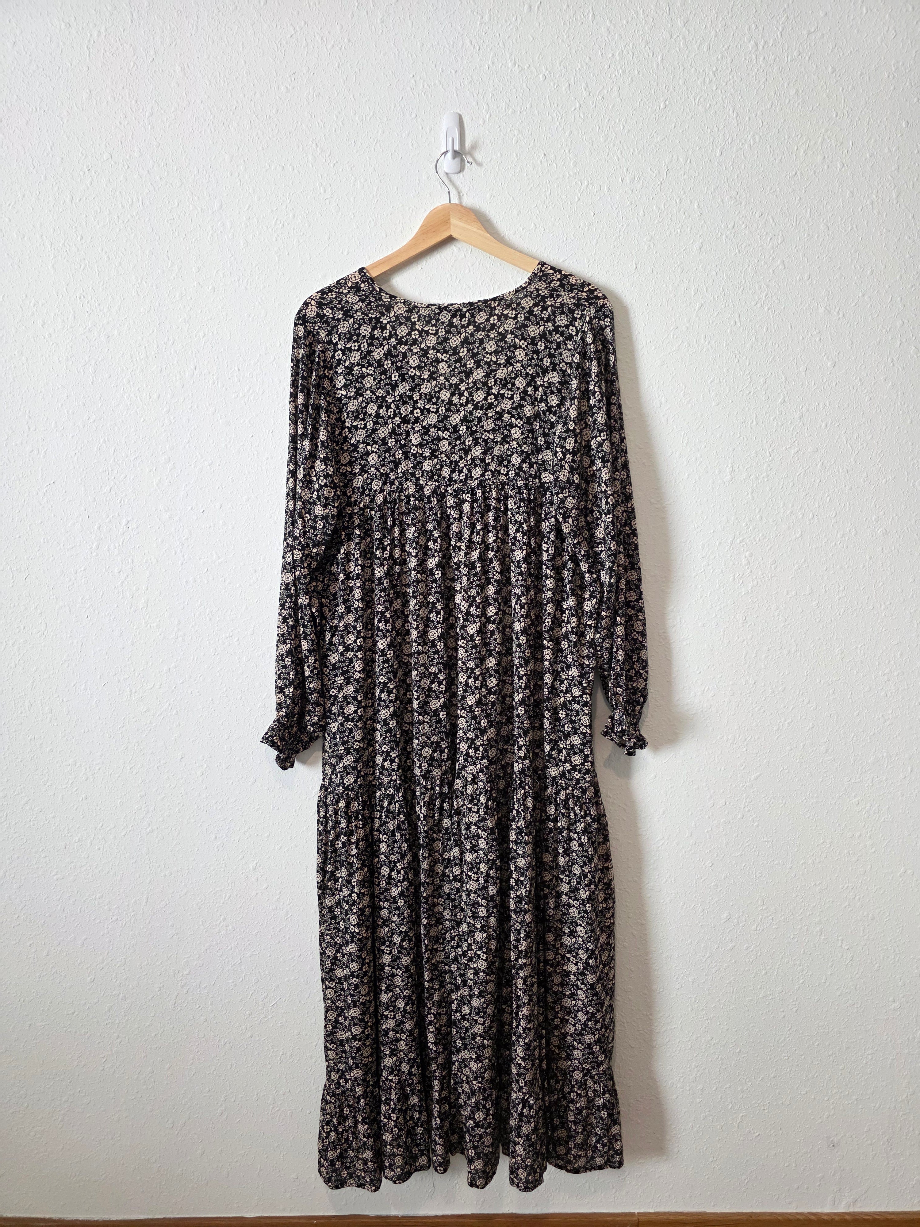 Carly Jean Floral Maxi Dress (XS)
