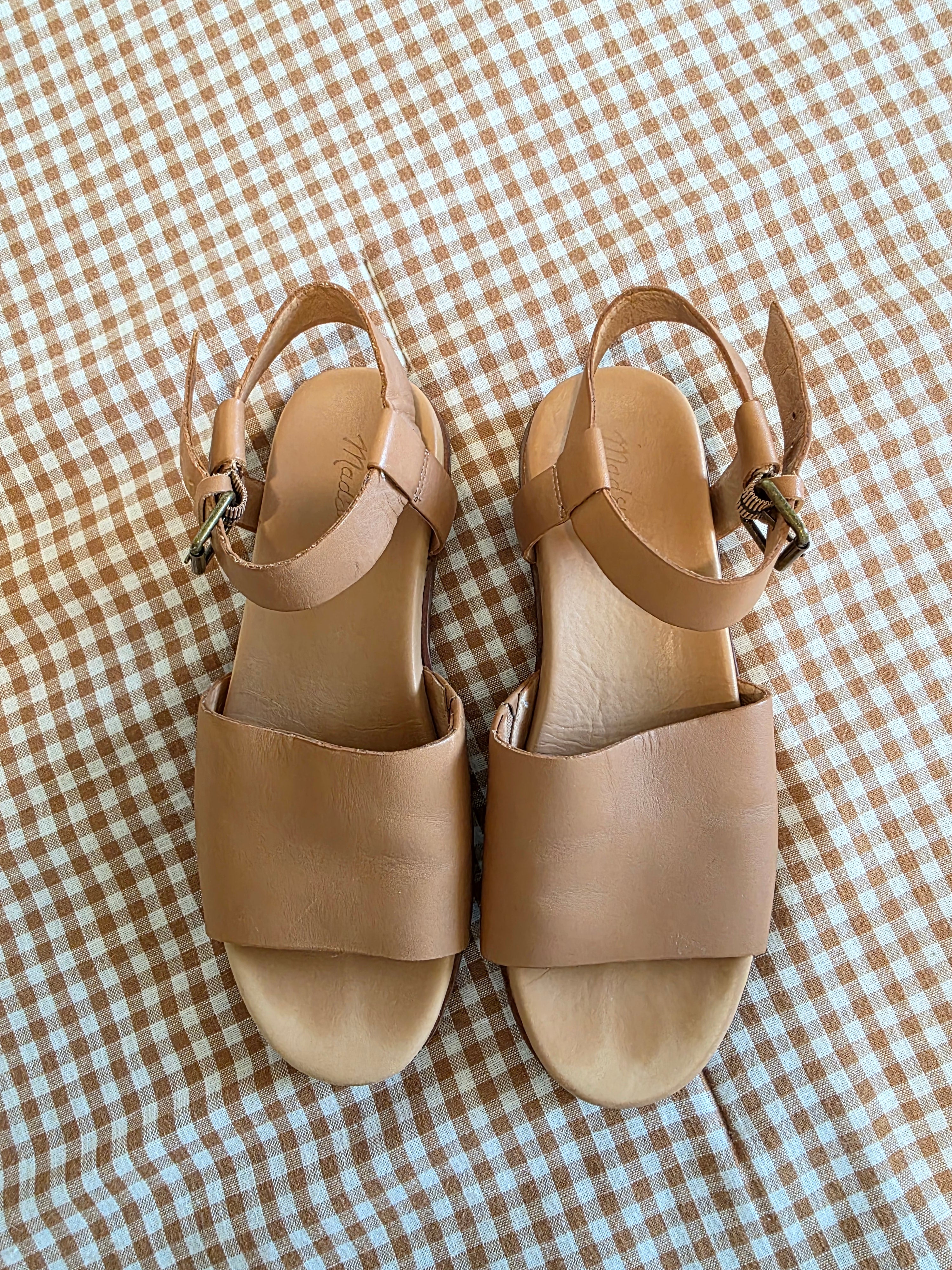 Madewell Leather Ankle Strap Sandals (7)