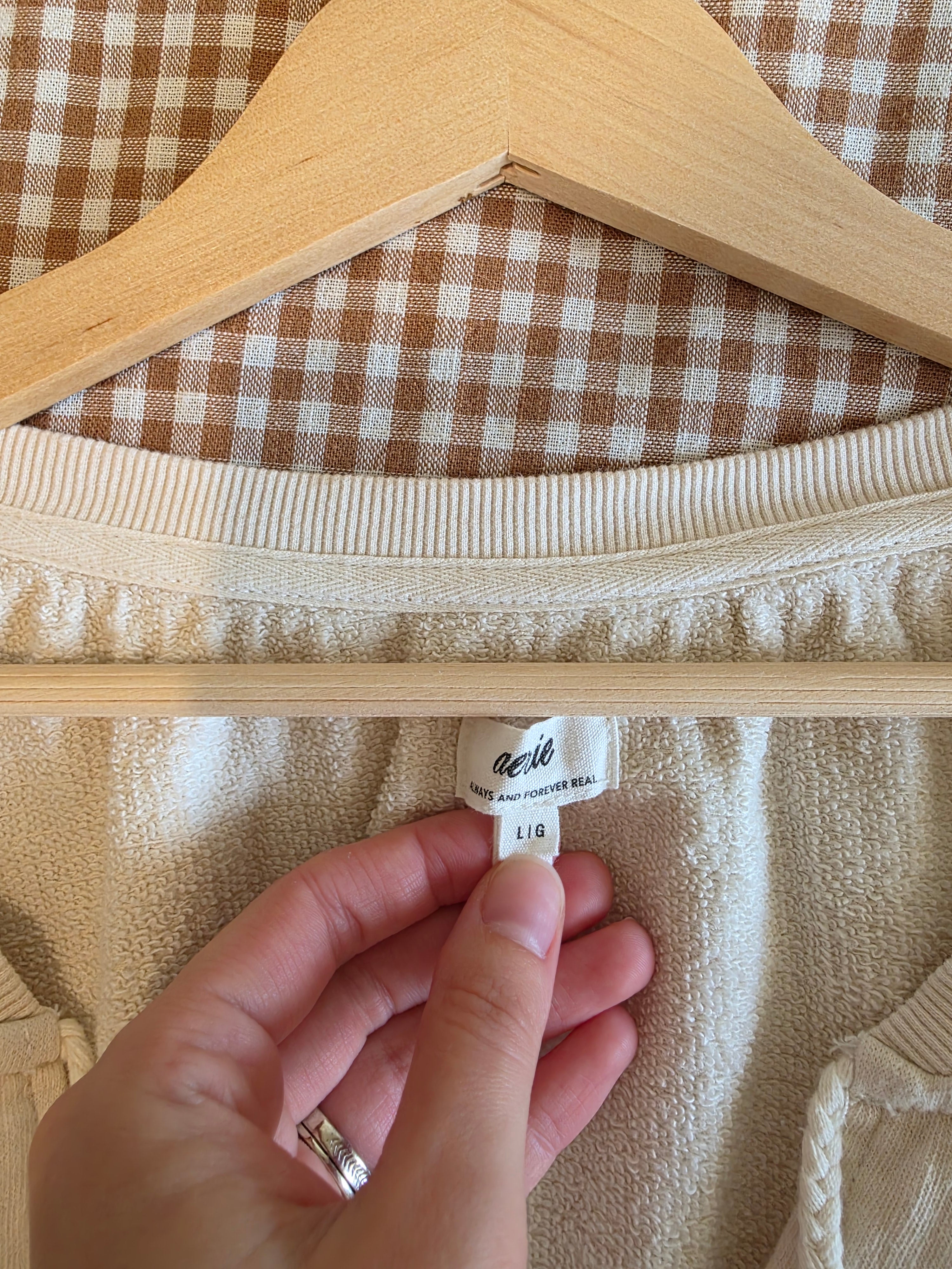 Aerie Oversized V Neck Sweatshirt (L)