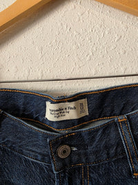 NEW Abercrombie Wide Leg Jeans (31/12)