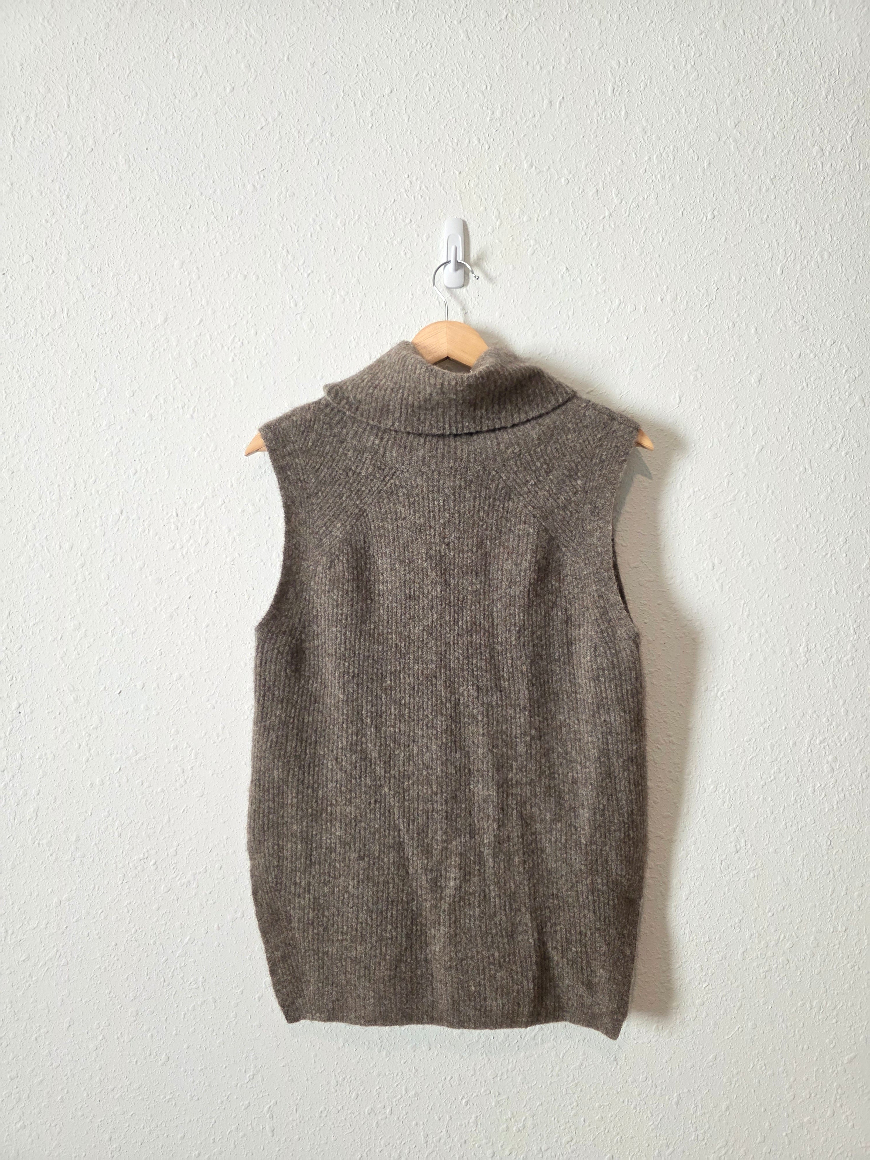 Aritzia Wool Blend Sweater Vest (S)
