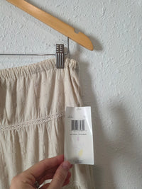 NEW Vintage Embroidered Skirt (6)