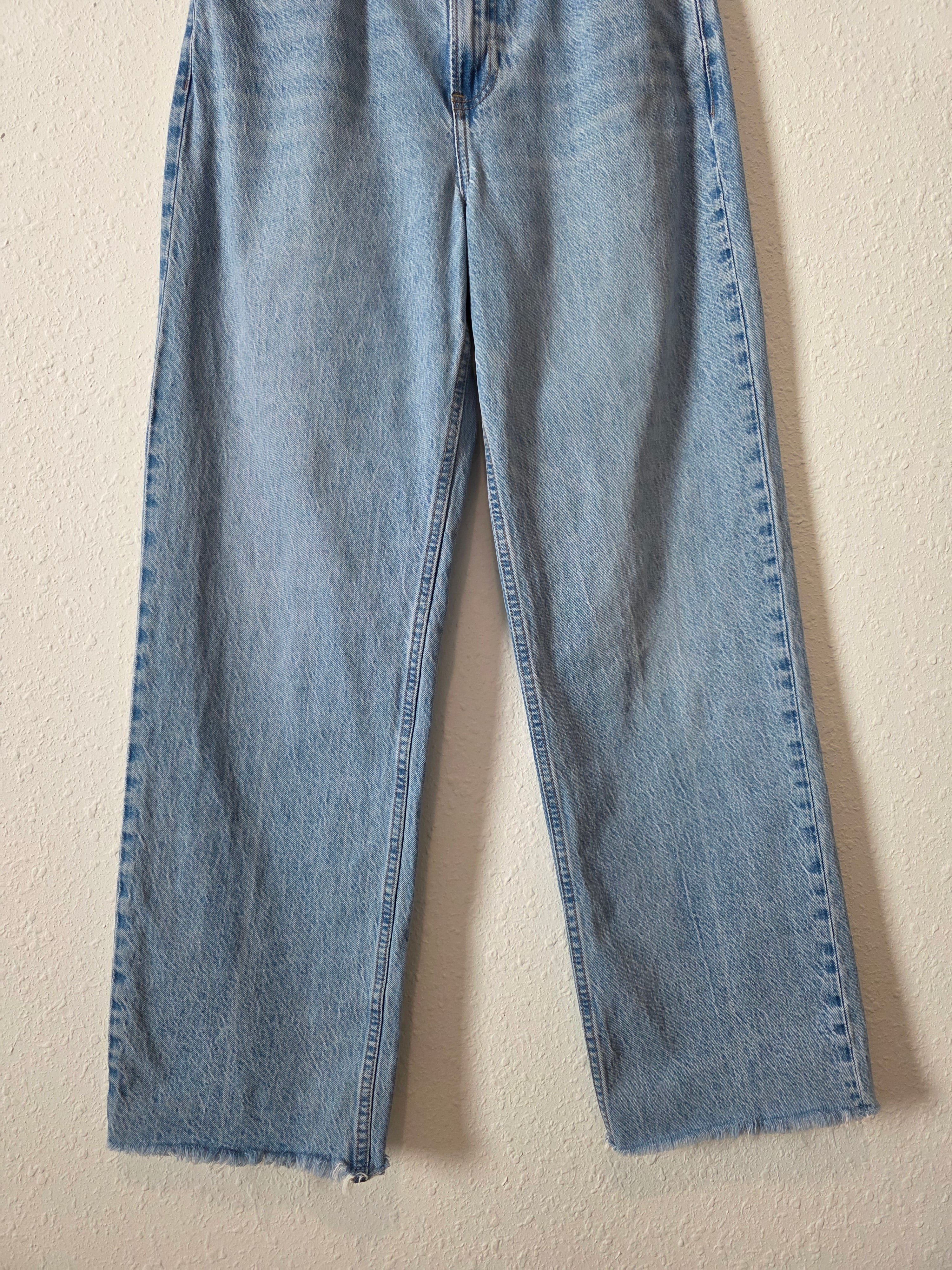 Abercrombie High Rise Loose Jeans (28)