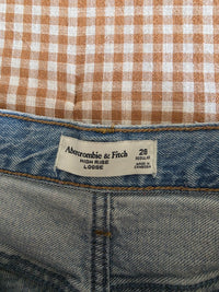 Abercrombie High Rise Loose Jeans (28)