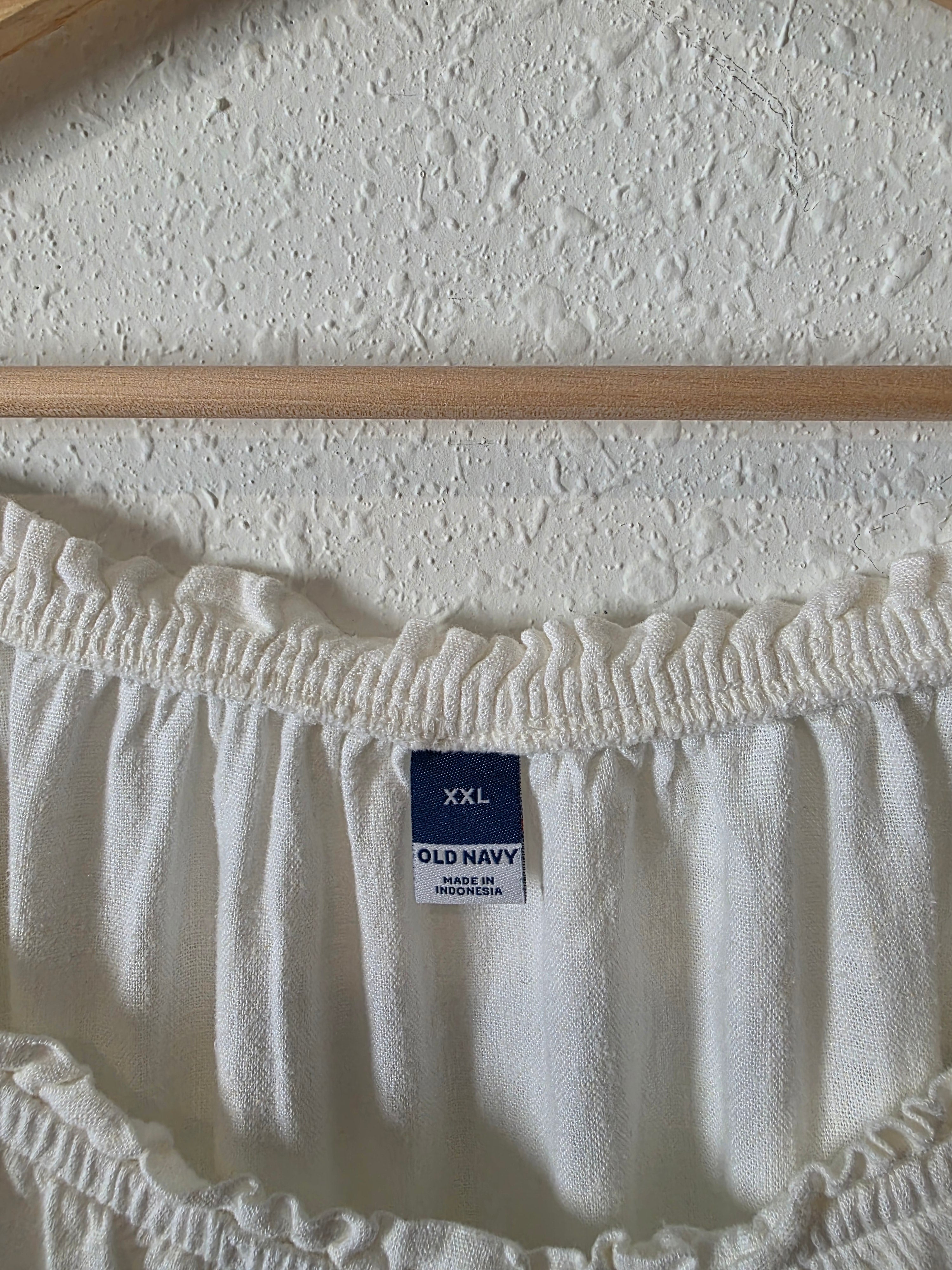 NEW Linen Blend Puff Sleeve Top (XXL)