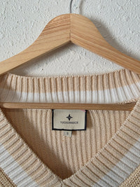 Tuckernuck V Neck Cotton Sweater (S)