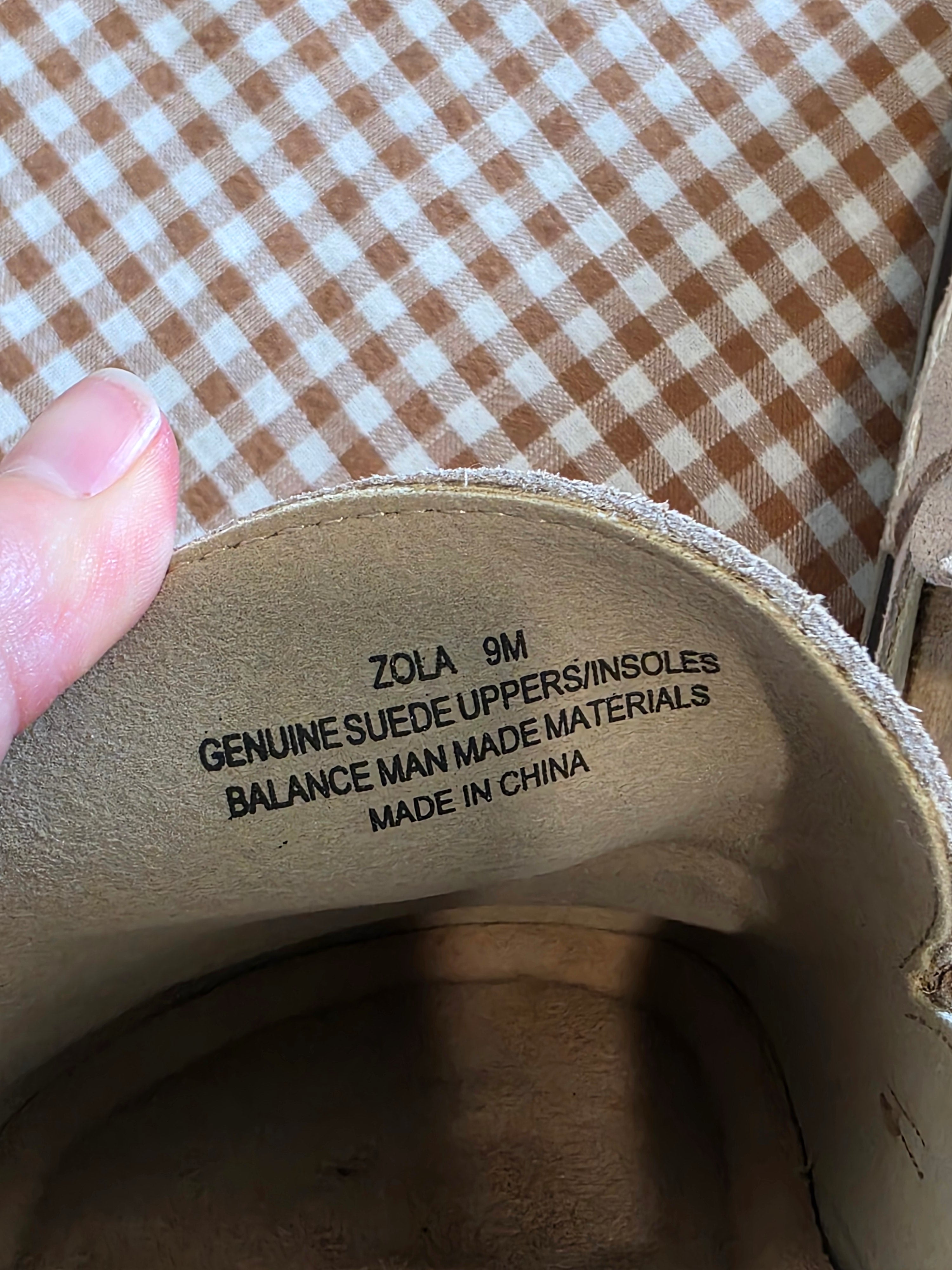 NEW Cushionaire Suede Clogs (9)
