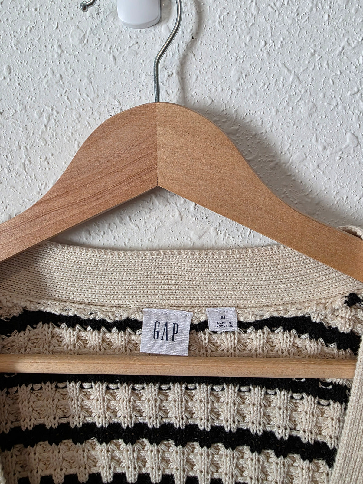 Gap Textured Cotton Cardigan (XL)