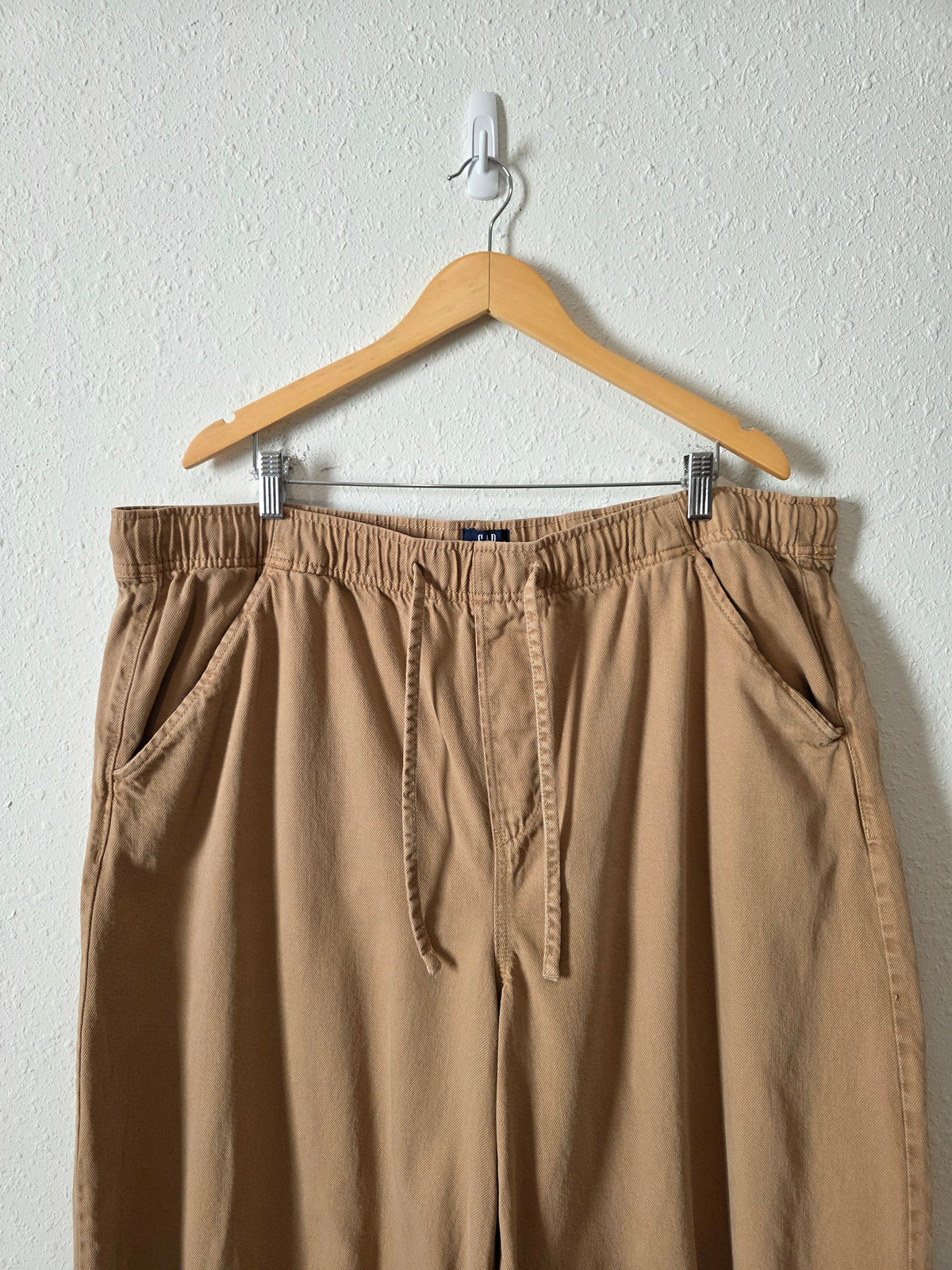 Gap Pull On Horseshoe Jeans (XXL tall)