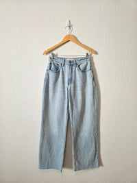 Abercrombie The Loose High Rise Jeans (27/4 short)