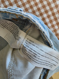 Abercrombie The Loose High Rise Jeans (27/4 short)