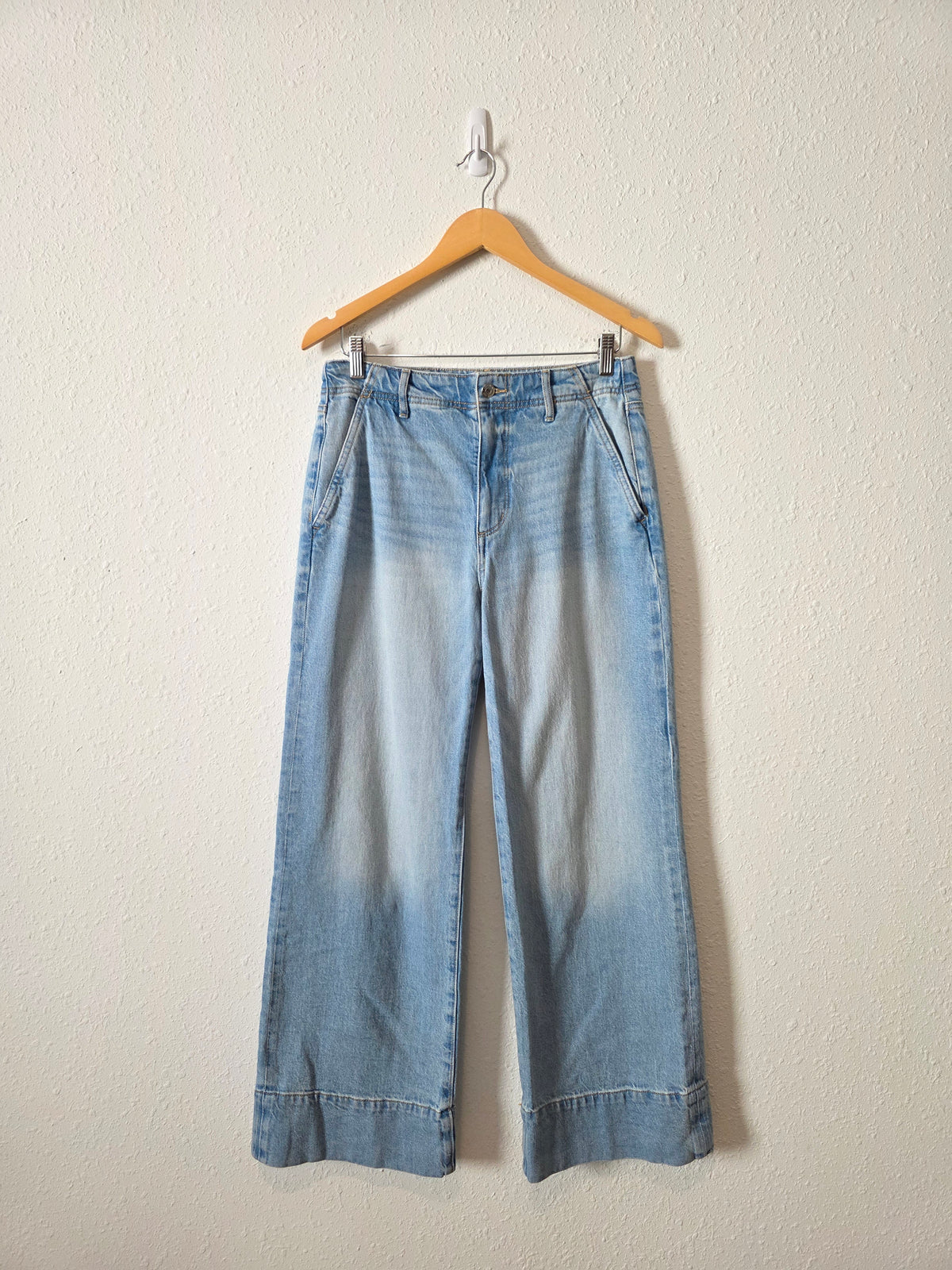 Loft Light Wash Wide Leg Jeans (28/6)