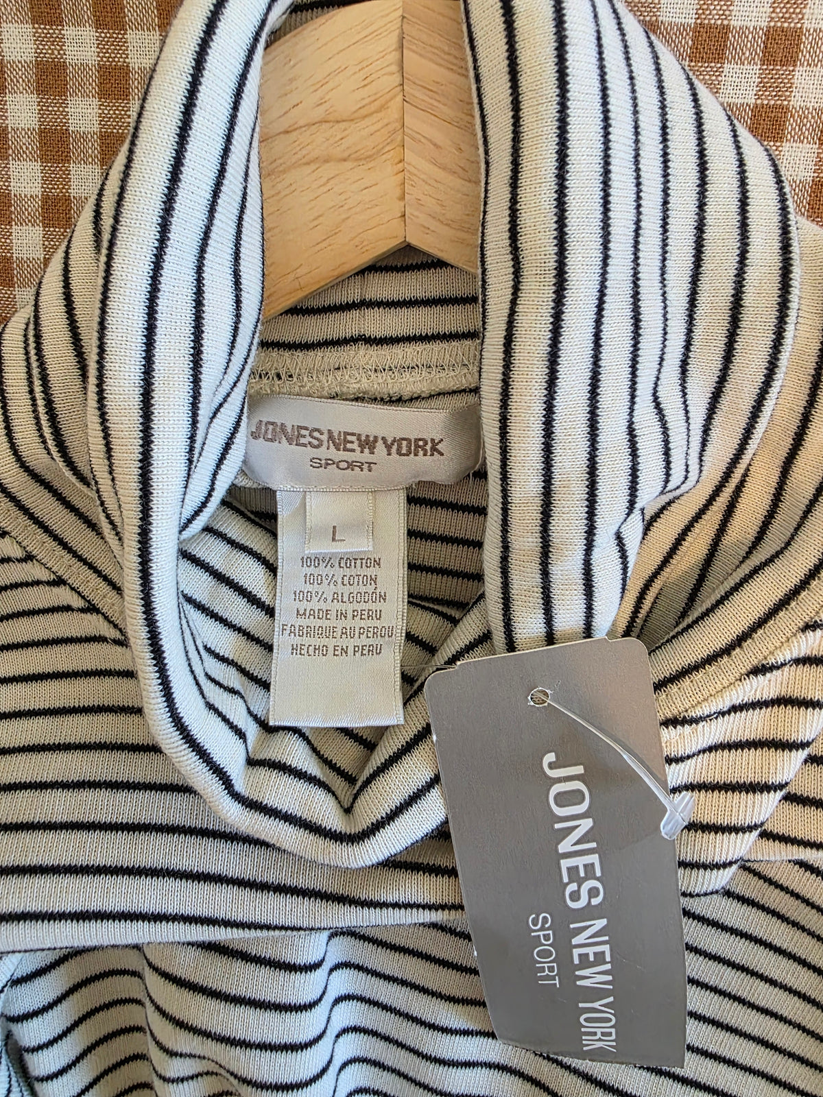 NEW Vintage Striped Turtleneck Top (L)