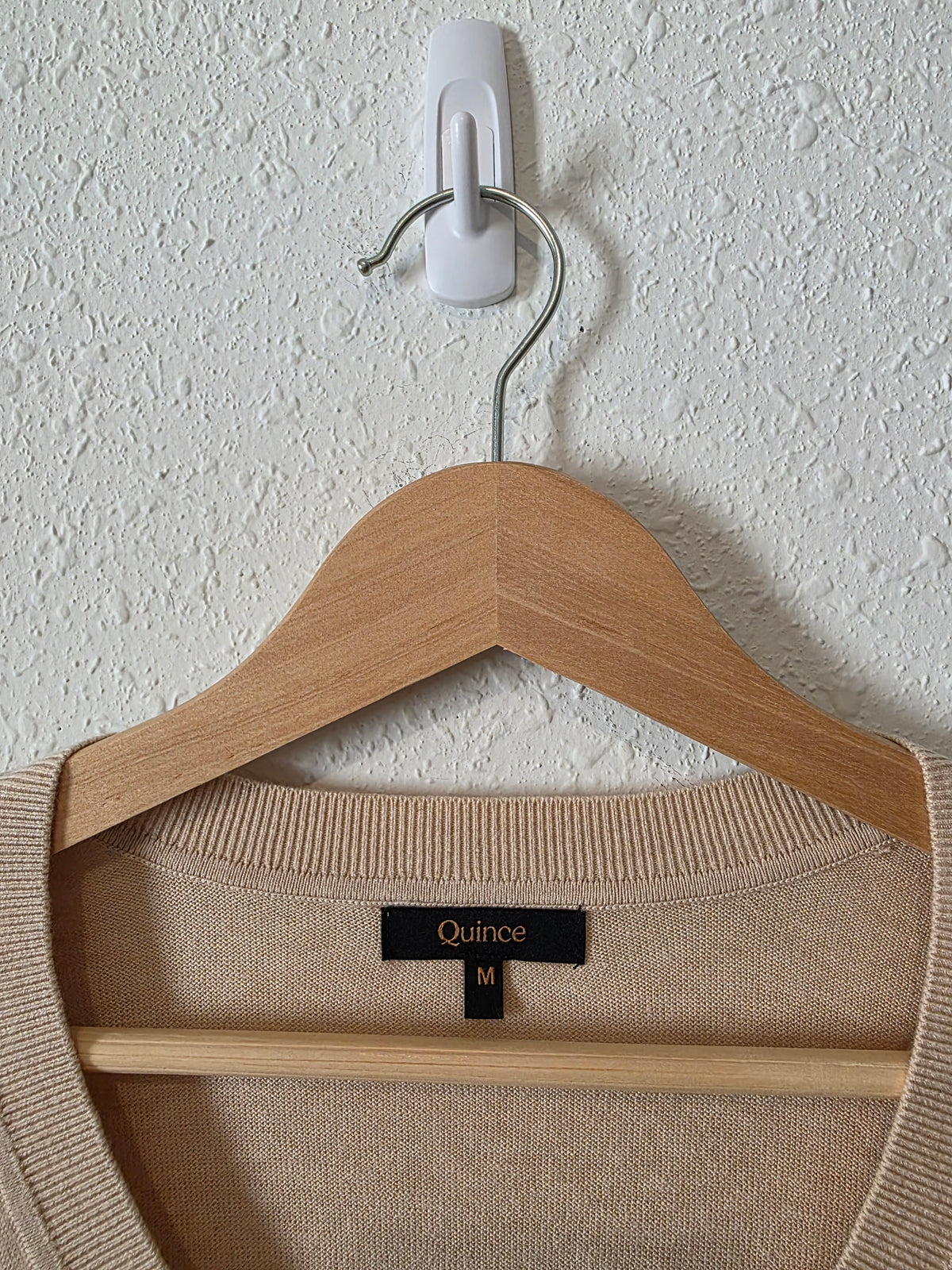 Quince Cotton Cashmere V Neck Sweater (M)
