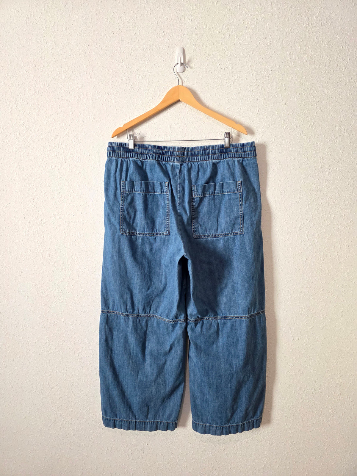 Banana Republic Wide Leg Drawstring Jeans (XL)