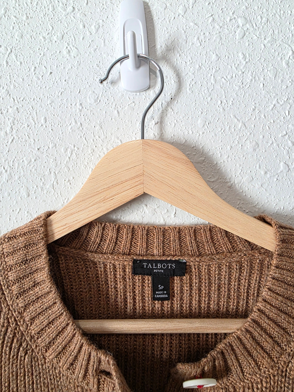 Shaker Stitch Button Front Sweater (SP)