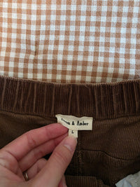 Aaron & Amber Brown Corduroy Barrel Jeans (L)