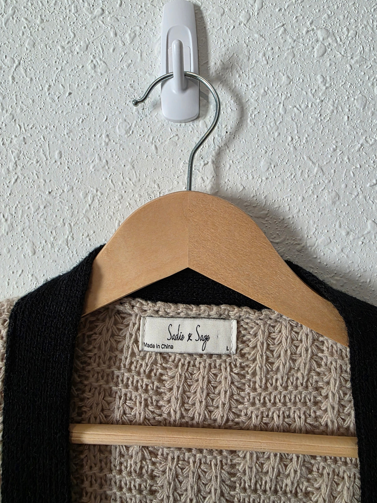 Sadie & Sage Long Knit Cardigan (L)