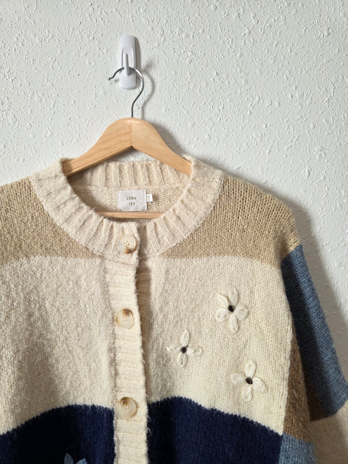 Luna Ivy Floral Embroidered Cardigan (S)