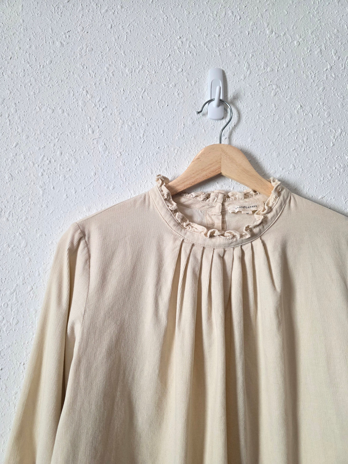 Grade & Gather Corduroy Button Back Top (M)