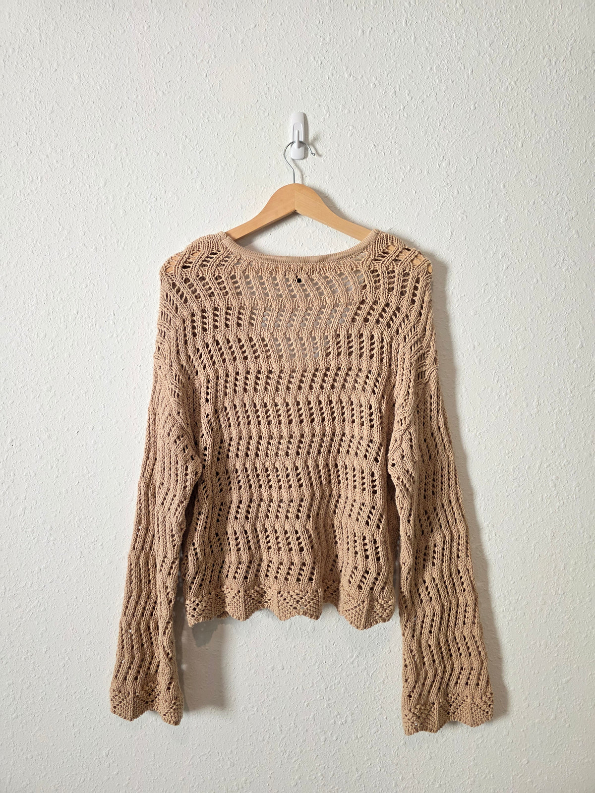 Crochet Bell Sleeve Sweater (S)